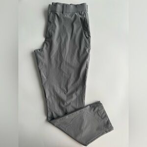 Fabletics The Only Pant Men's 34x29 Gray Slim Fit Performance Golf Athleisure